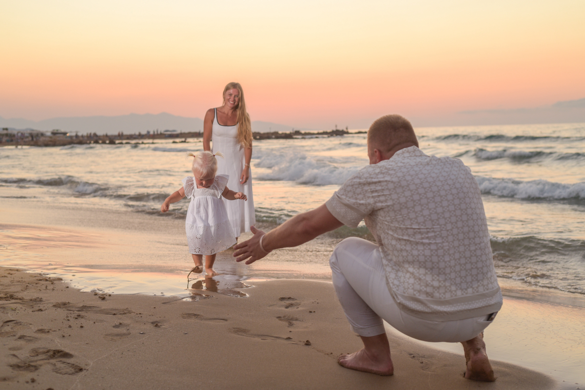 Editorial style Vacation and Resort Photography photoshoot at Mahdia - Pixel Holiday